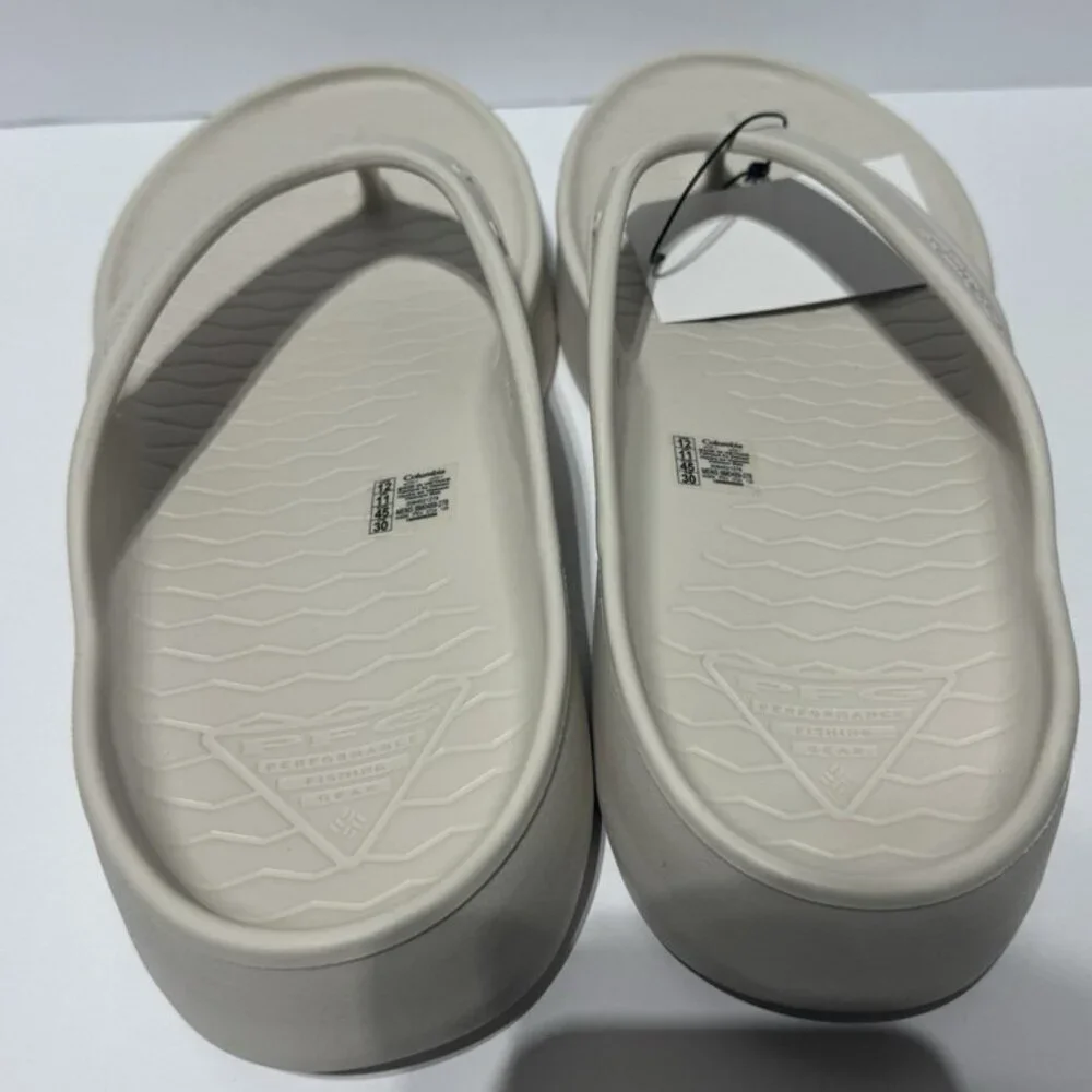 Columbia mens boatside